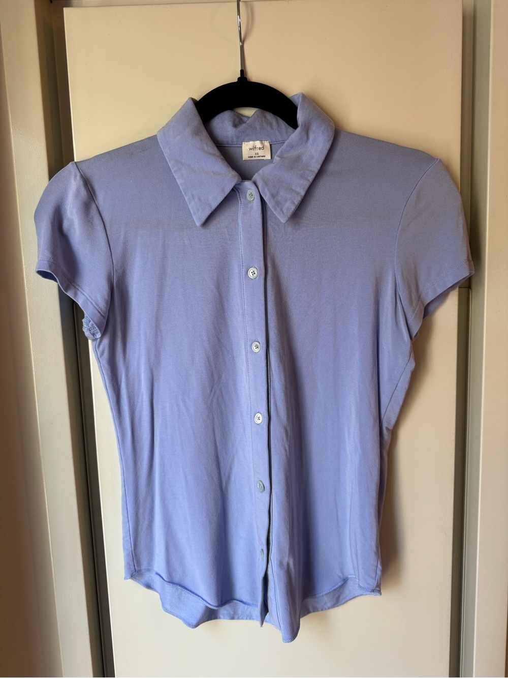 Aritzia Wilfred Lavender Button-Up Short Sleeve Top